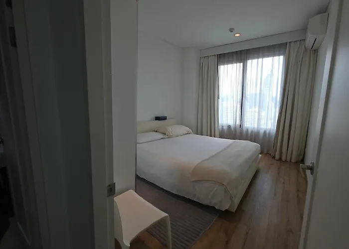 Apartment View Luxury Condo, Airportmrt Link 50 Meters *
